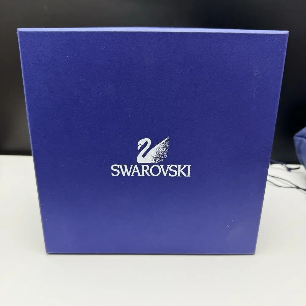Swarovski kiosque crystal